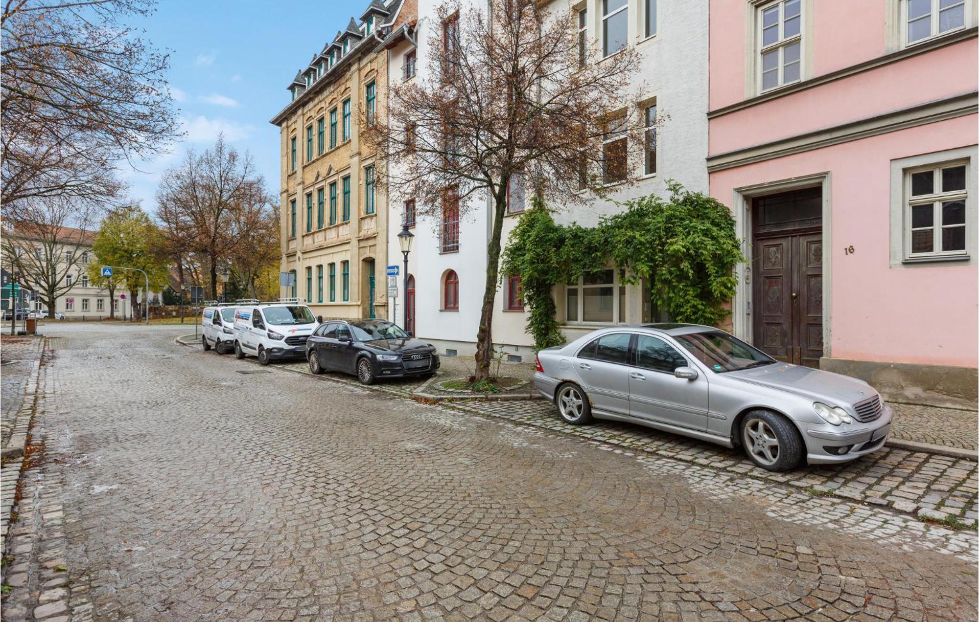 Pet Friendly Apartment In Naumburg With Kitchen Екстериор снимка